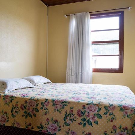 Hostel Raiz Da Serra Urubici Buitenkant foto